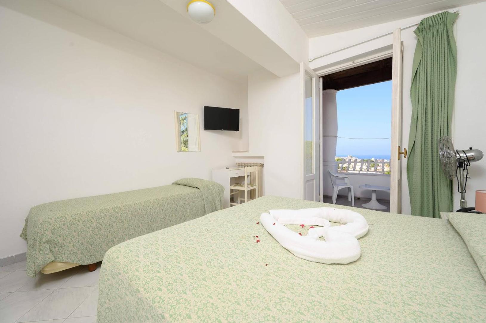 Av Club Terme Colella Hotel Forio  Exterior photo